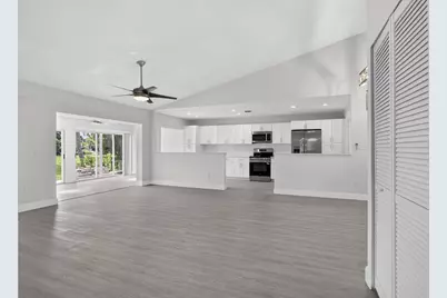 148 Village Walk Drive #24, Royal Palm Beach, FL 33411 - Photo 4