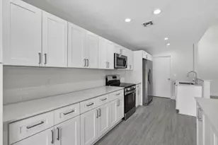 148 Village Walk Dr, Royal Palm Beach, FL 33411 - Photo 10