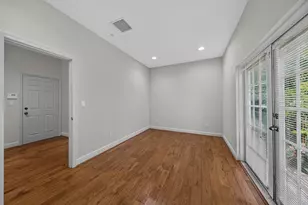 2700 NE 8th Ave, Wilton Manors, FL 33334 - Photo 24