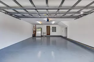 2700 NE 8th Ave, Wilton Manors, FL 33334 - Photo 32