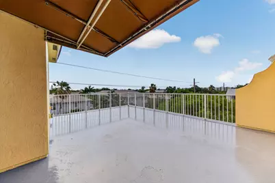 2700 NE 8th Avenue, Wilton Manors, FL 33334 - Photo 54