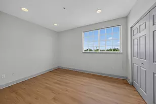 2700 NE 8th Ave, Wilton Manors, FL 33334 - Photo 24