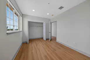 2700 NE 8th Ave, Wilton Manors, FL 33334 - Photo 20