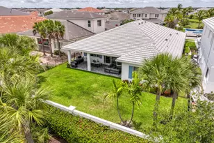 12104 Waterstone Cir, Palm Beach Gardens, FL 33412 - Photo 30