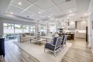 12104 Waterstone Cir, Palm Beach Gardens, FL 33412 - Photo 4
