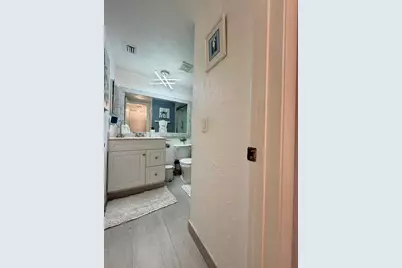 301 Knotty Pine Circle #B-2, Greenacres, FL 33463 - Photo 22