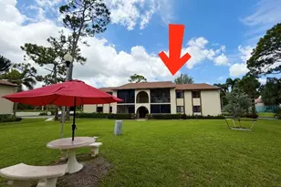 301 Knotty Pine Cir, Greenacres, FL 33463 - Photo 1