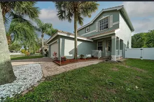 5144 Aurora Lake Cir, Greenacres, FL 33463 - Photo 2