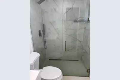 8511 NW 8th Street, Pembroke Pines, FL 33024 - Photo 16