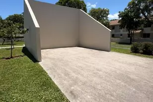 111 Gardens Dr, Pompano Beach, FL 33069 - Photo 38