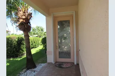 471 NW Lismore Lane, Port Saint Lucie, FL 34986 - Photo 2