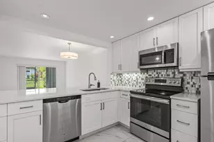 3090 Holiday Springs Blvd, Margate, FL 33063 - Photo 8