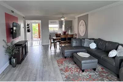 9300 Sunrise Lakes Boulevard #309, Sunrise, FL 33322 - Photo 4