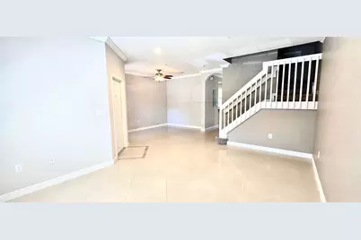 2851 W Prospect Road #1102, Tamarac, FL 33309 - Photo 4