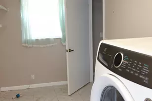 1160 NW Lombardy Dr, Port Saint Lucie, FL 34986 - Photo 28