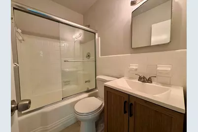 625 NE 14th Avenue #4, Fort Lauderdale, FL 33304 - Photo 8