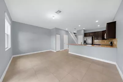 5271 Ashley River Road, West Palm Beach, FL 33417 - Photo 18