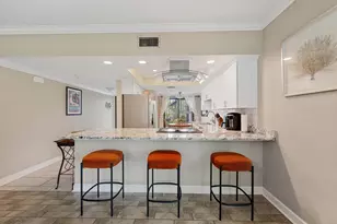 13329 Polo Club Rd, Wellington, FL 33414 - Photo 18