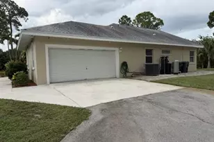 16304 Orange Blvd, The Acreage, FL 33470 - Photo 6