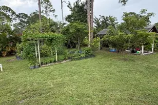 16304 Orange Blvd, The Acreage, FL 33470 - Photo 18