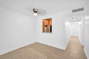 1021 Mockingbird Ln, Plantation, FL 33324 - Photo 14