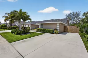 14184 Aster Ave, Wellington, FL 33414 - Photo 2