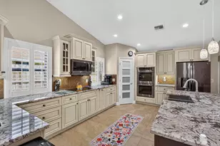 14184 Aster Ave, Wellington, FL 33414 - Photo 16