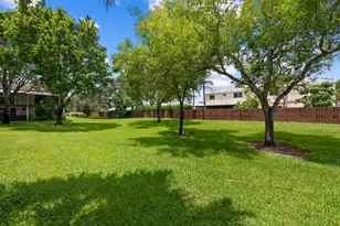 4221 SW 71st Way, Davie, FL 33314 - Photo 14