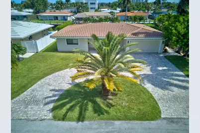 2542 SE 10th Street, Pompano Beach, FL 33062 - Photo 1