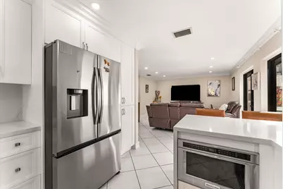 2116 Austin, Weston, FL 33326 - Photo 10