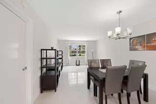 100 Berkley Rd, Hollywood, FL 33024 - Photo 10