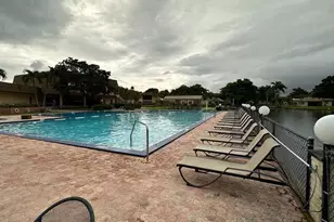 100 Berkley Rd, Hollywood, FL 33024 - Photo 36