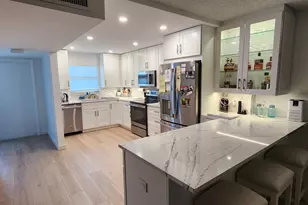299 N Riverside Dr, Pompano Beach, FL 33062 - Photo 4