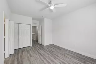 560 St Tropez Ln, Margate, FL 33068 - Photo 16