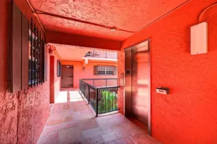 660 Tennis Club Dr, Fort Lauderdale, FL 33311 - Photo 24