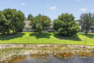10469 Pelican Dr, Wellington, FL 33414 - Photo 58