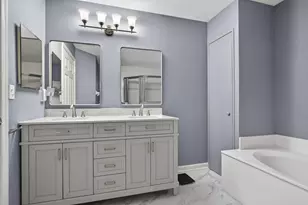 10469 Pelican Dr, Wellington, FL 33414 - Photo 38
