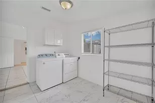 1114 NW 39th St, Miami, FL 33127 - Photo 18
