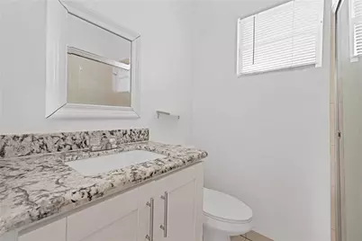 1114 NW 39th Street, Miami, FL 33127 - Photo 8