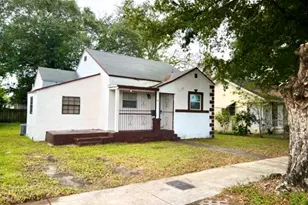 1114 NW 39th St, Miami, FL 33127 - Photo 16