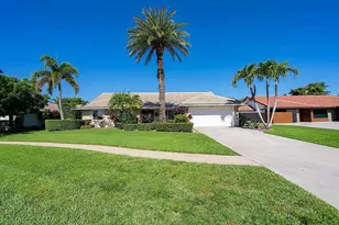 22373 Ensenada Way, Boca Raton, FL 33433 - Photo 2