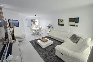 5577 Courtyard Dr, Margate, FL 33063 - Photo 2