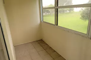 375 Camden P, West Palm Beach, FL 33417 - Photo 8