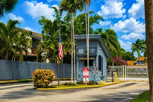 1541 N 14th Terrace, Hollywood, FL 33020 - Photo 10
