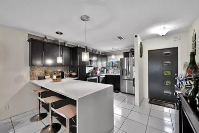 627 Banks Road #48, Margate, FL 33063 - Photo 6