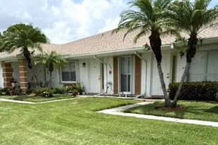 1216 S S Lakes End Dr, Fort Pierce, FL 34982 - Photo 1