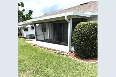 1216 S S Lakes End Drive #Apt D, Fort Pierce, FL 34982 - Photo 18