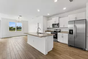 2770 NE Breezeway Cir, Ocean Breeze, FL 34957 - Photo 2