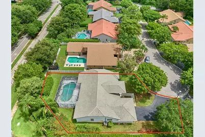 4610 NW 100th Way, Coral Springs, FL 33076 - Photo 30