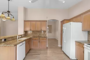 7818 Caprio Dr, Boynton Beach, FL 33472 - Photo 10